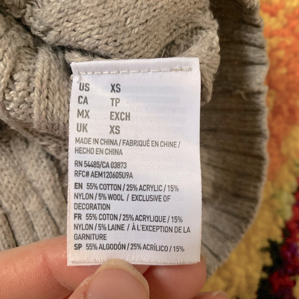 AE🦅 Argyle Ribbed Tan Sweater - Picture 5 of 5